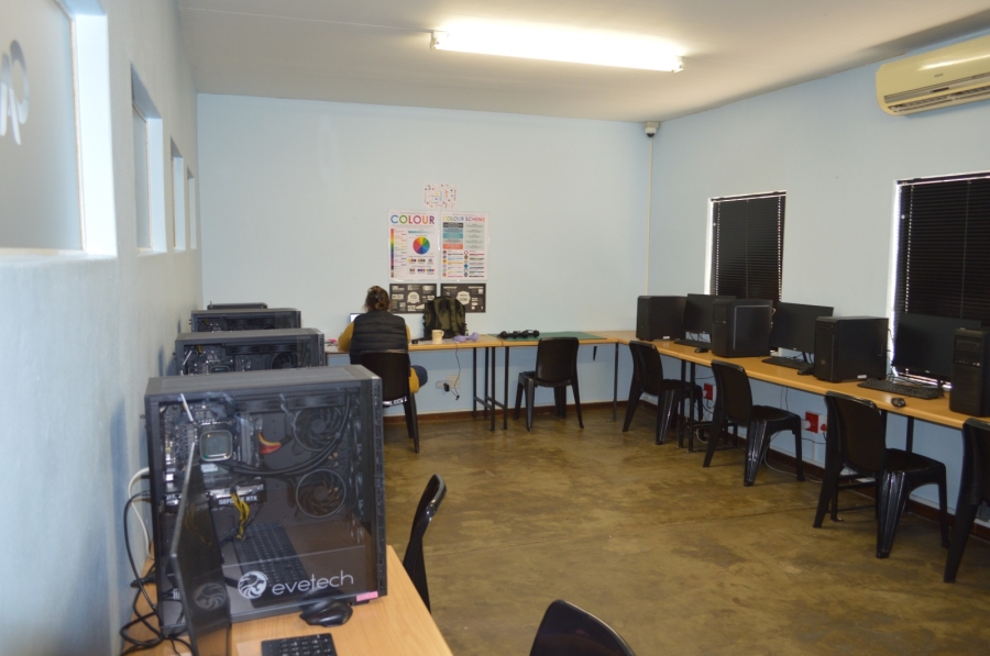 Commercial Property for Sale in Wilkoppies North West